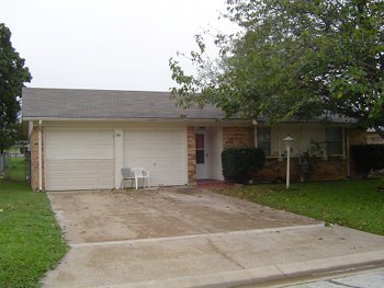 1705 Oak Tree